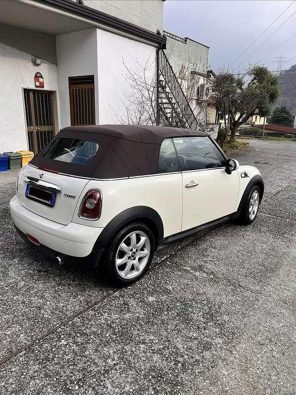 Usata Mini Cooper Cabriolet 122 CV (89 kW) 2010 Cabrio