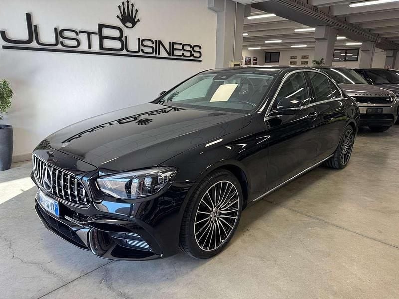 Usata Mercedes E350 AMG 211 CV (155 kW) 2017 Nero Berlina