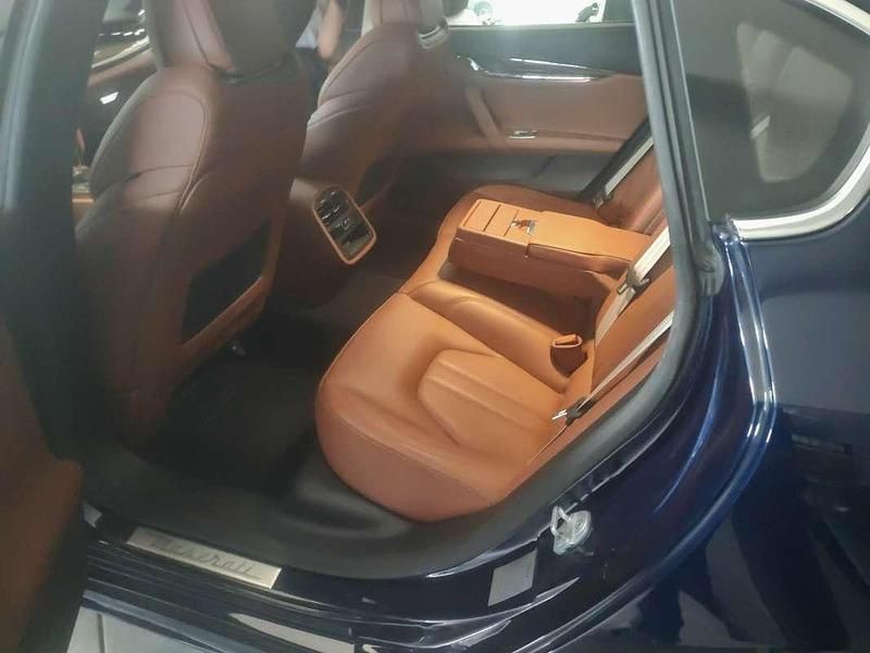 Usata Maserati Quattroporte 430 CV (316 kW) 2018 Blu/azzurro Berlina