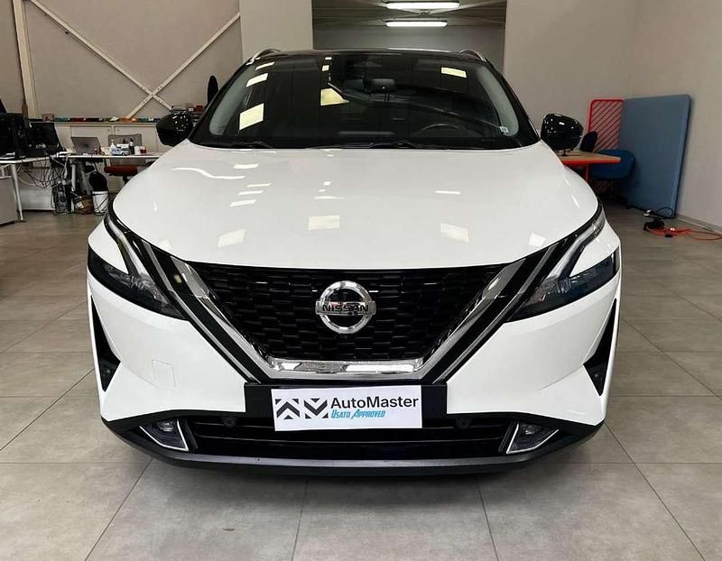 Usata Nissan Qashqai N-Connecta 140 CV (102 kW) 2022 Bianco SUV