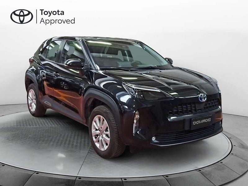 Usata Toyota Yaris Cross Active 116 CV (85 kW) 2021 Nero SUV