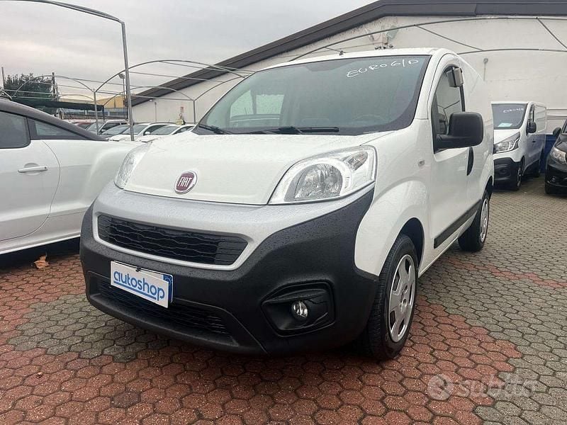 Bianco Usata 2020 Fiat Fiorino Monovolume | 7990 € (Super prezzo) - Immagine 1/4