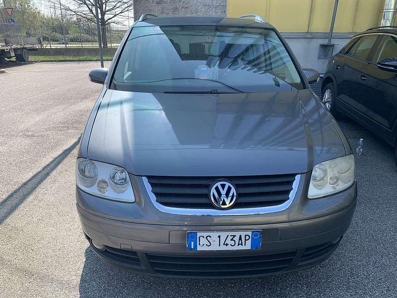 Usata VW Touran Highline 140 CV (102 kW) 2004 Monovolume