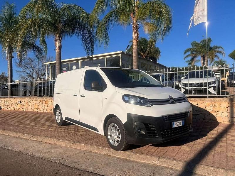 Bianco Usata 2019 Citroën Jumpy Monovolume | 13.900 € (Ottimo prezzo) - Immagine 1/4