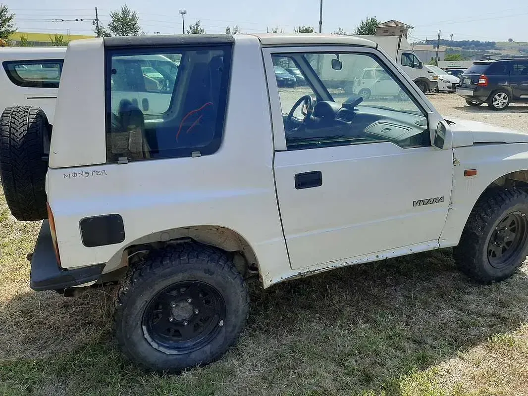 Usata Suzuki Vitara 79 CV (58 kW) 1999 SUV