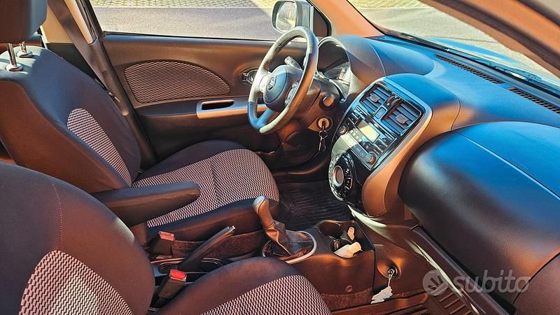 Usata Nissan Micra 2017 Blu Utilitaria