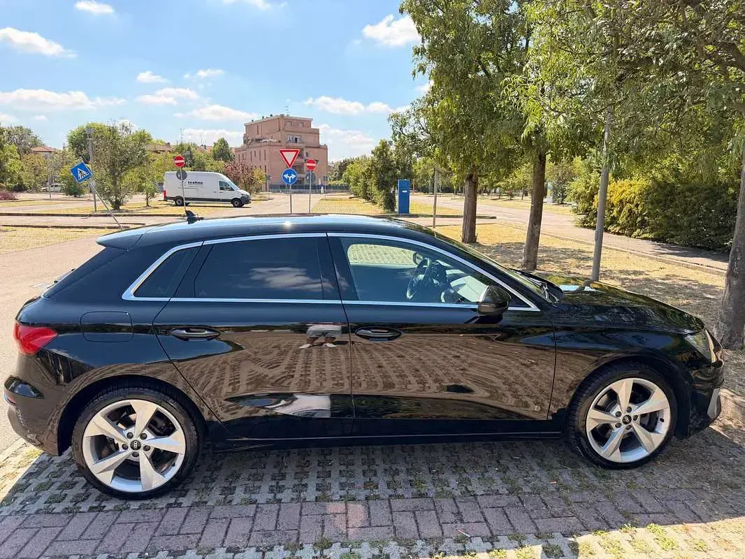 Usata Audi A3 110 CV (80 kW) 2021 Nero Berlina
