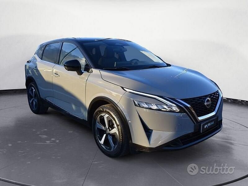 Usata Nissan Qashqai N-Connecta 140 CV (102 kW) 2022 Grigio SUV
