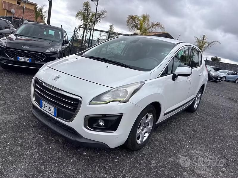 Usata Peugeot 3008 Business-Line 115 CV (84 kW) 2014 Bianco Station wagon