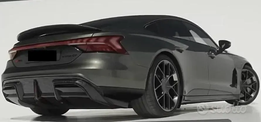 Usata Audi RS e-tron GT Performance 680 kW (925 CV) 2024 Grigio Berlina