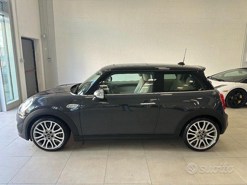 Usata Mini Cooper S 192 CV (141 kW) 2015 Grigio Utilitaria