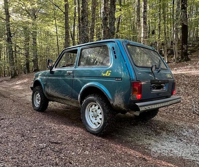 Usata Lada niva 2000 Blu SUV