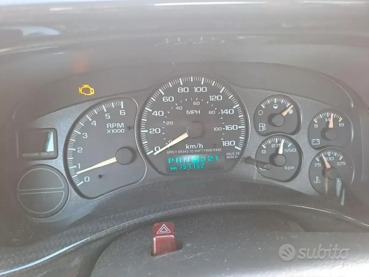Usata Chevrolet Silverado 2002 Nero