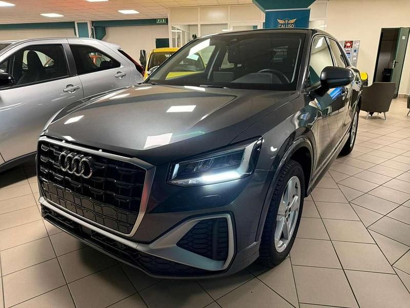 Grigio Usata 2024 Audi Q2 S-Line SUV | 22.500 € (Super prezzo) - Immagine 1/4