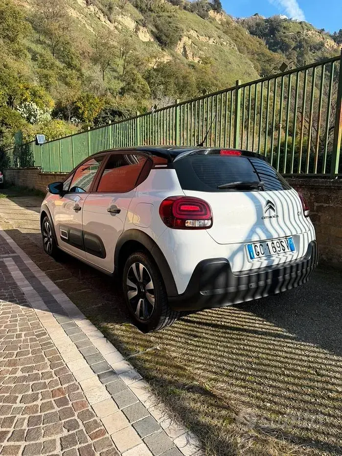Usata Citroën C3 83 CV (61 kW) 2021 Bianco Utilitaria