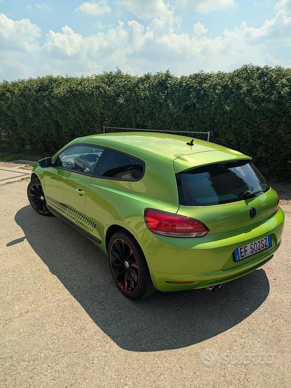 Usata VW Scirocco 160 CV (117 kW) 2011 Verde Coupé