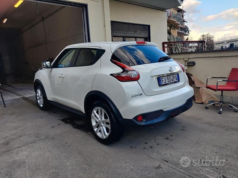 Usata Nissan Juke Acenta 110 CV (80 kW) 2017 Bianco SUV