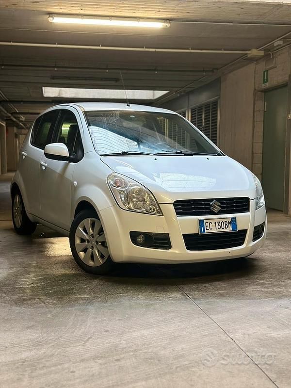 Bianco Usata 2010 Suzuki Splash Due volumi | 5600 € - Immagine 1/4