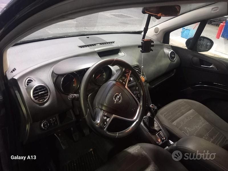 Usata Opel Meriva 95 CV (69 kW) 2012 Nero Monovolume