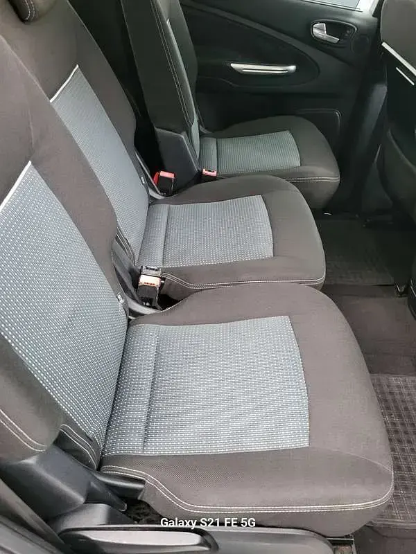 Usata Ford Galaxy Individual 163 CV (119 kW) 2011 Grigio Monovolume