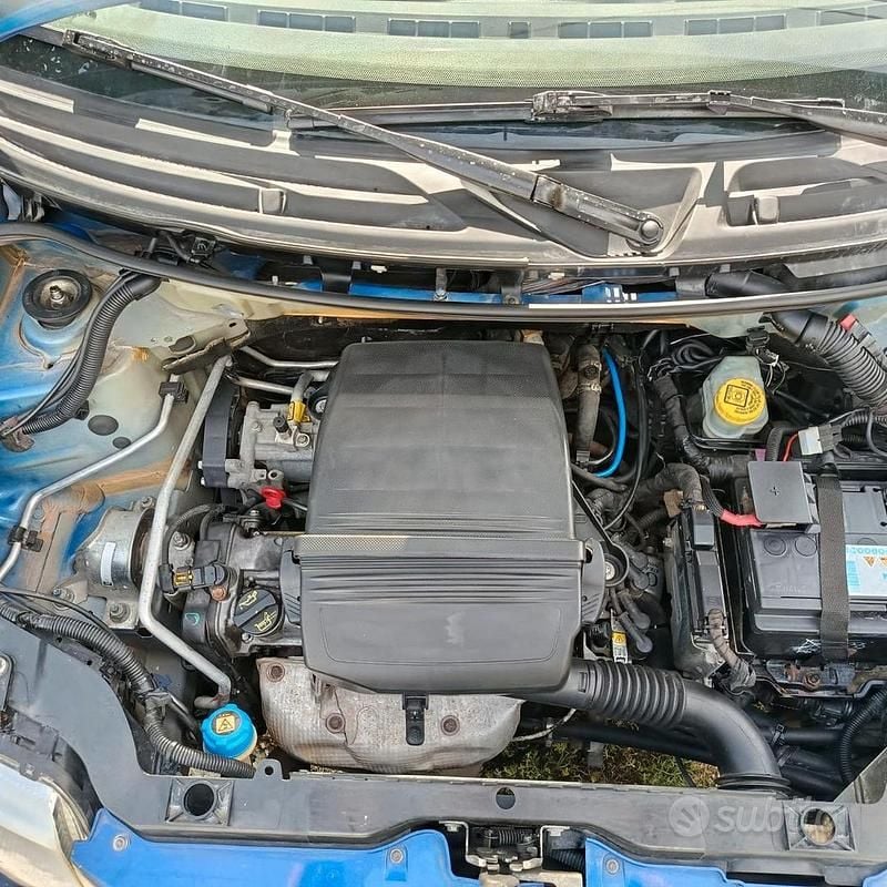 Usata Fiat Panda Dynamic 60 CV (44 kW) 2010 Blu/azzurro Utilitaria