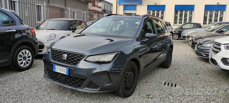 Usata Seat Arona Reference 95 CV (69 kW) 2024 Antracite metallizzato SUV