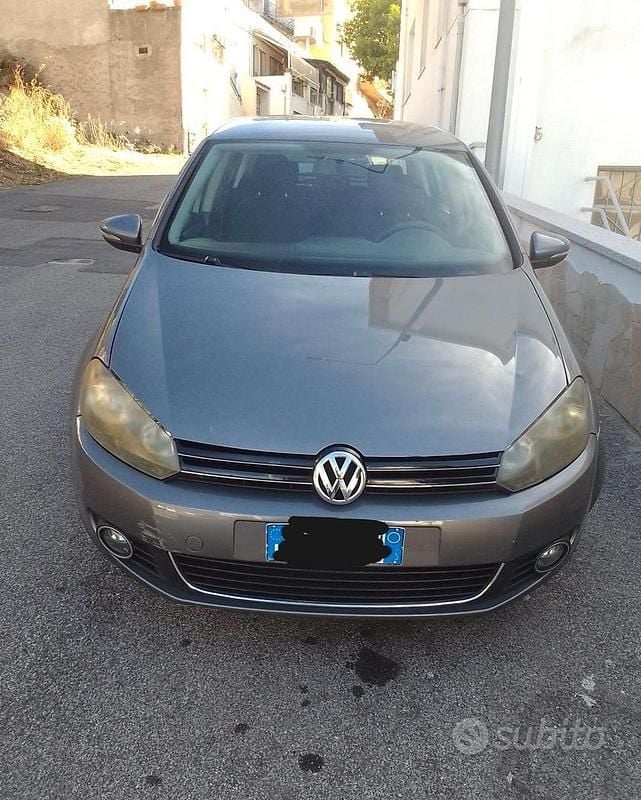 Grigio Usata 2009 VW Golf VI Comfortline Due volumi | 6500 € (Cara) - Immagine 1/4