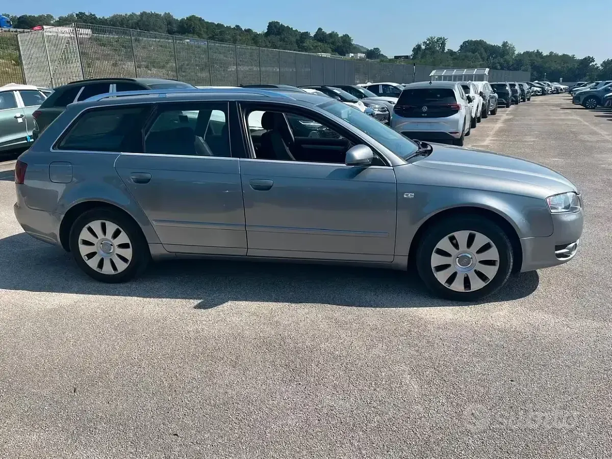 Usata Audi A4 140 CV (102 kW) 2006 Grigio Station wagon