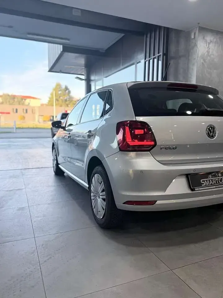 Usata VW Polo 75 CV (55 kW) 2016 Argento Utilitaria
