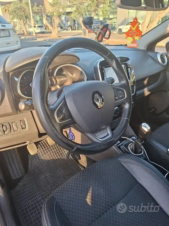 Usata Renault Clio IV 90 CV (66 kW) 2018 Berlina