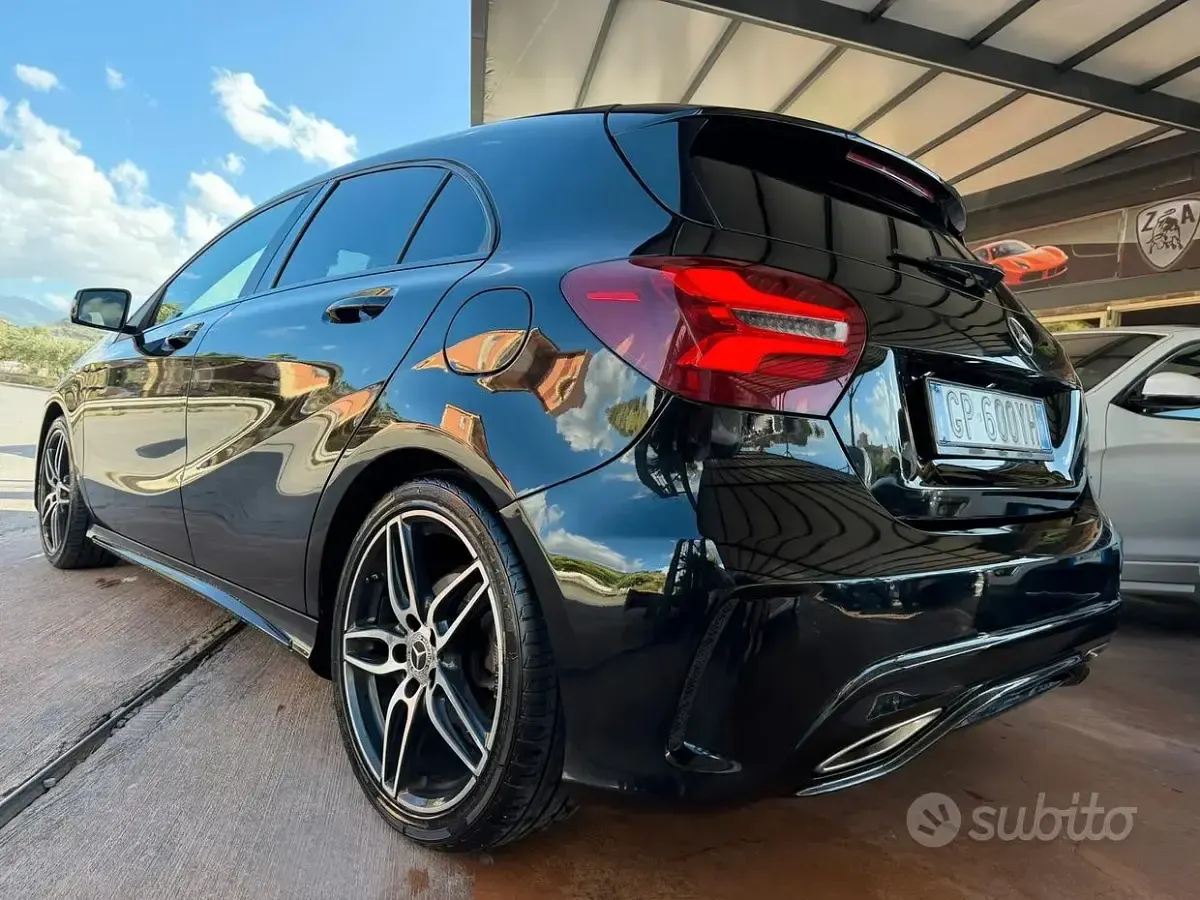 Usata Mercedes A200 Premium 136 CV (100 kW) 2017 Nero Berlina