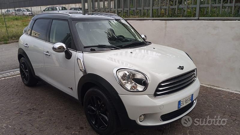 Usata Mini Countryman 2012 Bianco SUV
