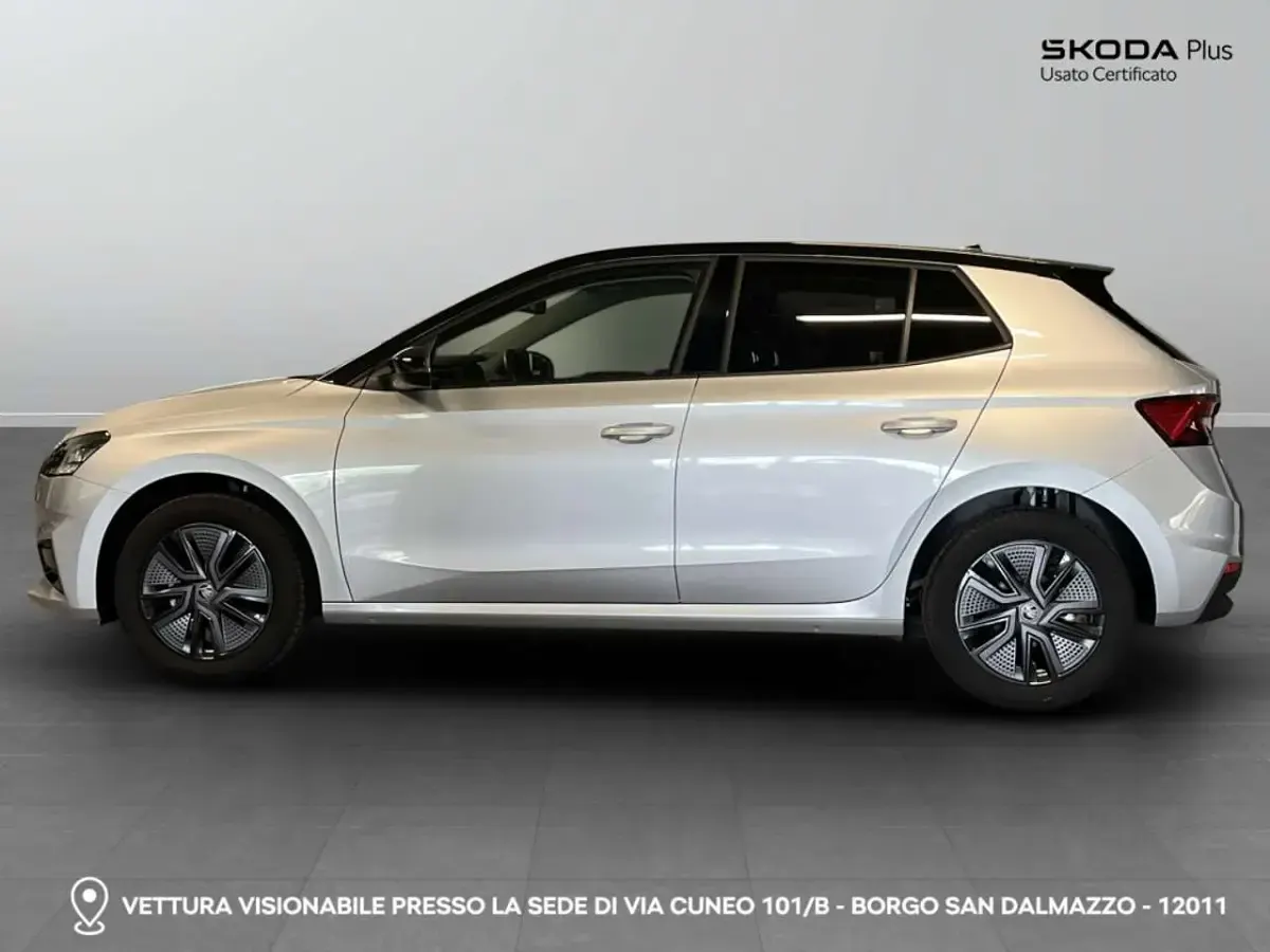 Käytetty Skoda Fabia 80 HP (58 kW) 2025 Hopea Viistoperä