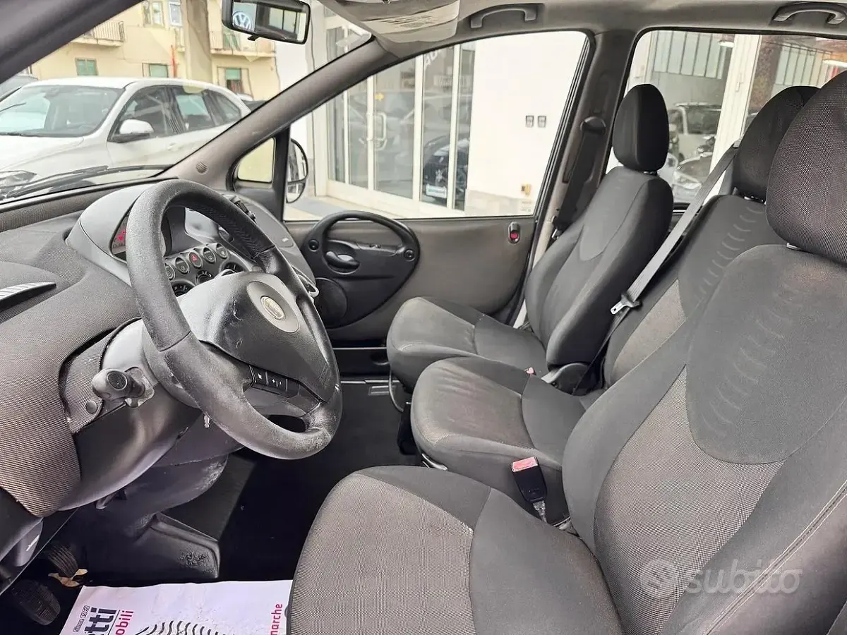 Usata Fiat Multipla Dynamic 120 CV (88 kW) 2008 Nero Monovolume