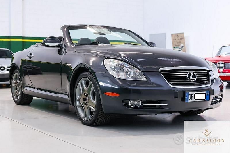Usata Lexus SC430 286 CV (210 kW) 2006 Grigio scuro Cabrio