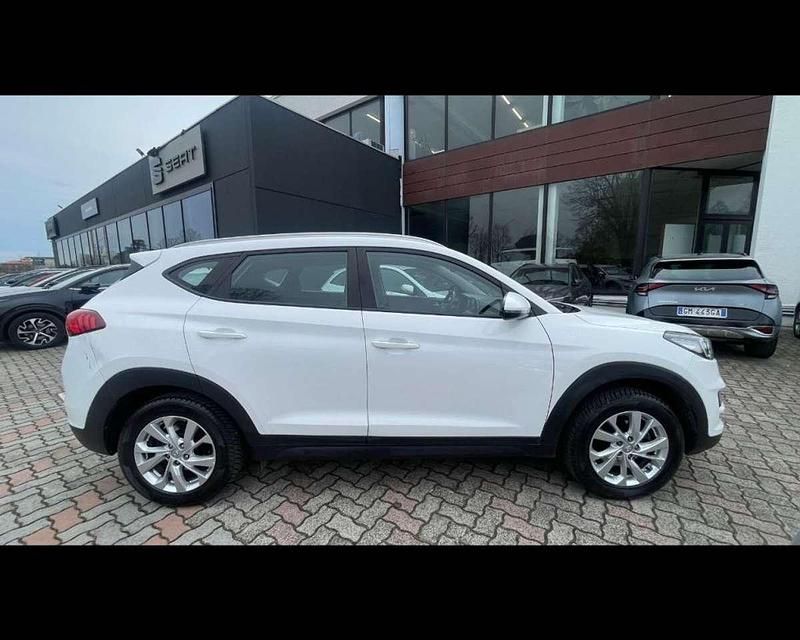 Usata Hyundai Tucson 116 CV (85 kW) 2019 Grigio SUV
