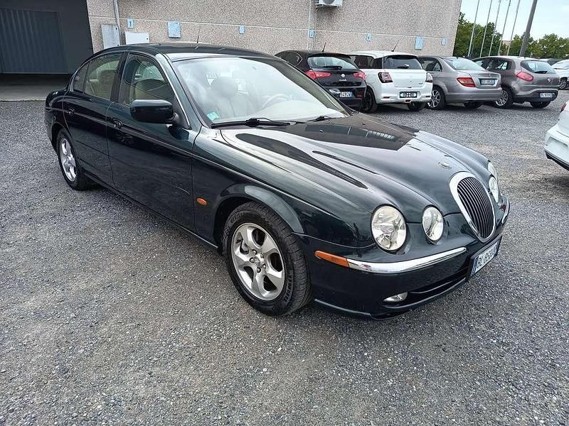Verde Usata 2000 Jaguar S-Type S Tre volumi | 6900 € (Buon prezzo) - Immagine 1/4