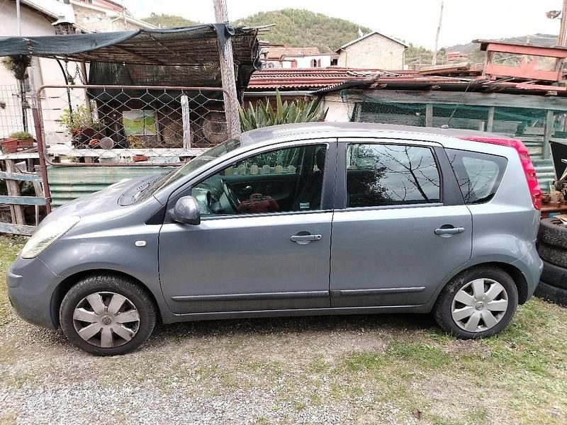 Usata Nissan Note 2009 Grigio Berlina