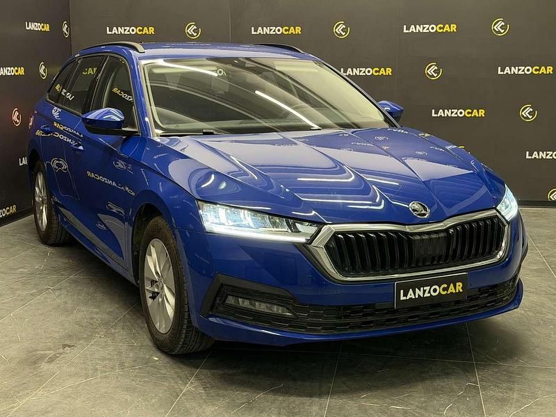 Usata Skoda Octavia 150 CV (110 kW) 2023 Blu/azzurro Station wagon