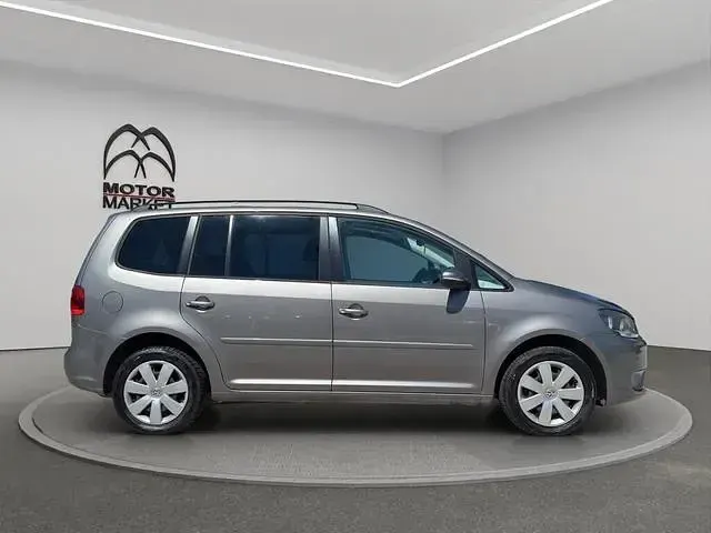 Usata VW Touran Comfortline 150 CV (110 kW) 2011 Grigio / gray Monovolume