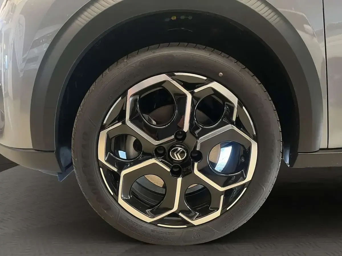 Nuova Citroën C3 PureTech 101 CV (74 kW) 2025 Grigio SUV