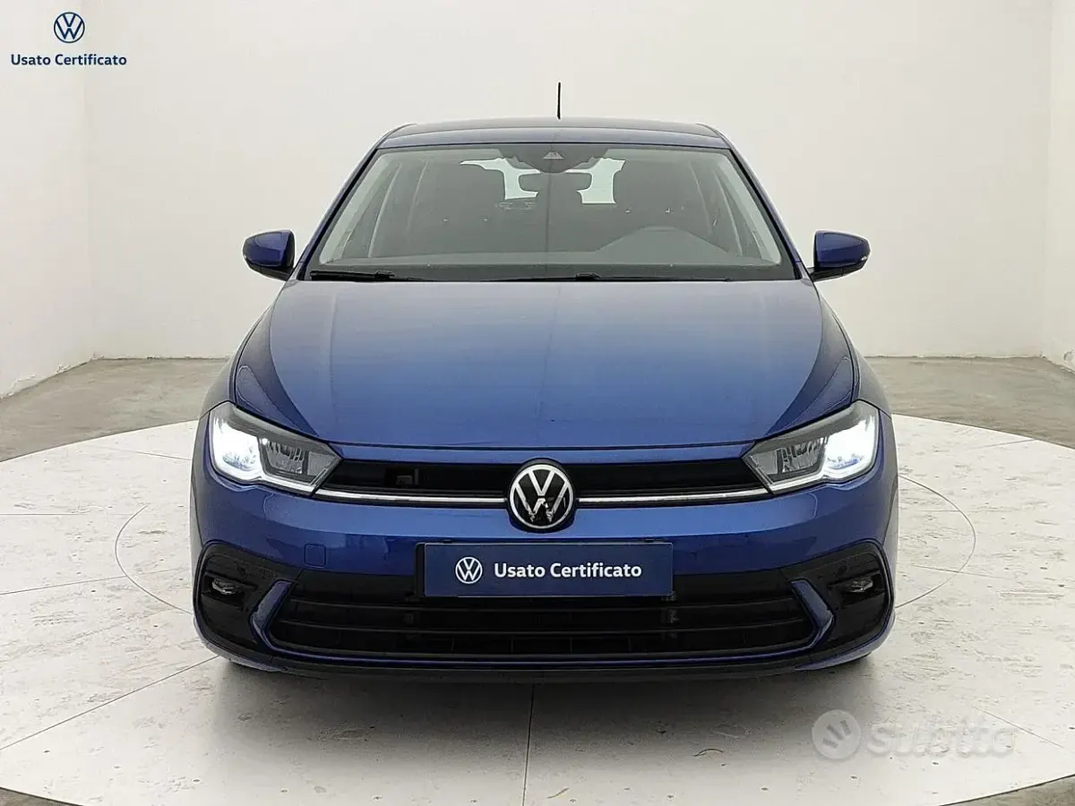 Usata VW Polo Life 95 CV (69 kW) 2025 Blu Utilitaria