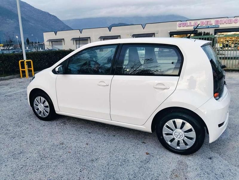 Usata VW up! Move 60 CV (44 kW) 2018 Bianco Utilitaria