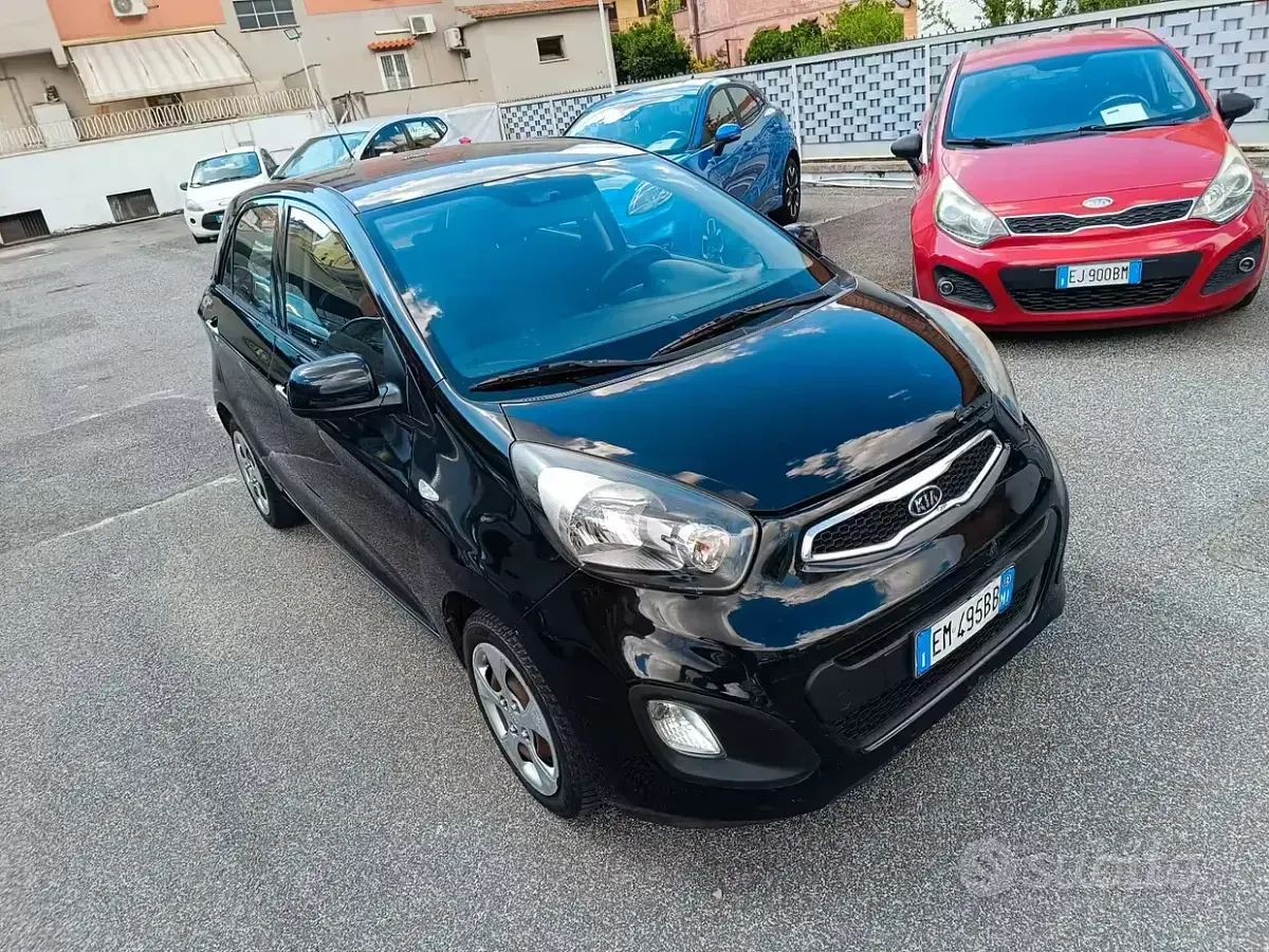 Usata Kia Picanto 69 CV (50 kW) 2012 Nero Utilitaria