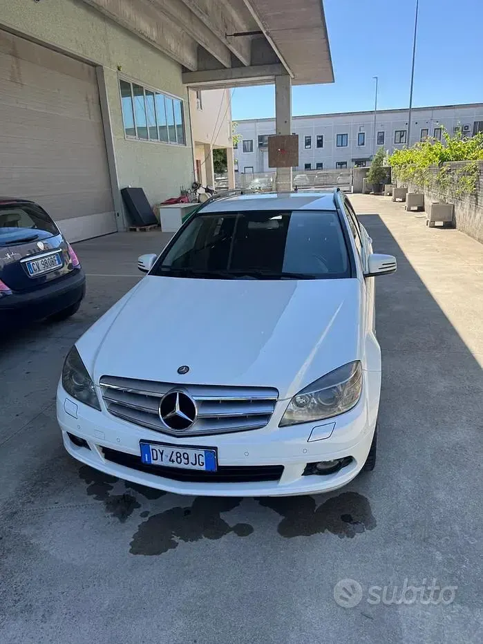 Usata Mercedes C220 Executive 170 CV (125 kW) 2010 Bianco Station wagon