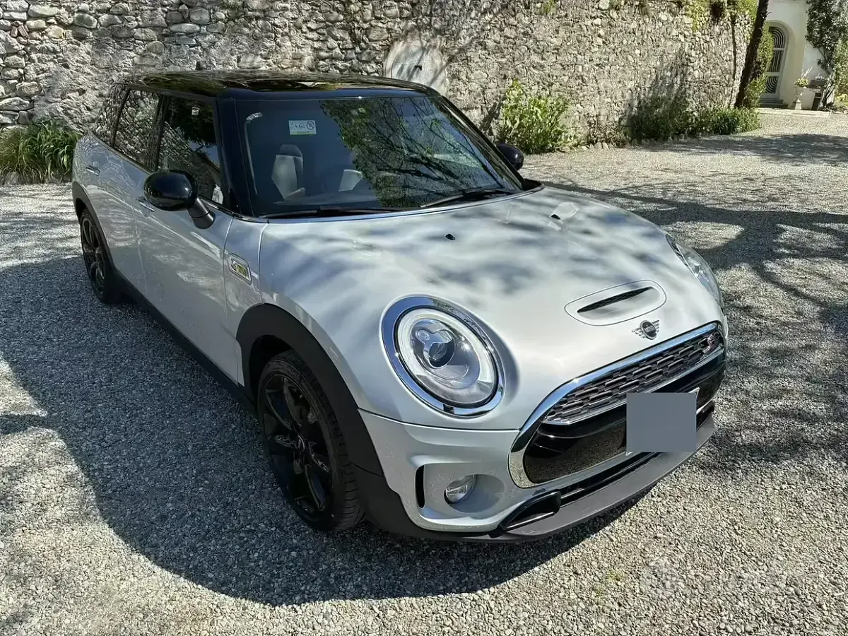 Usata Mini Clubman Hype 190 CV (139 kW) 2019 Grigio Station wagon