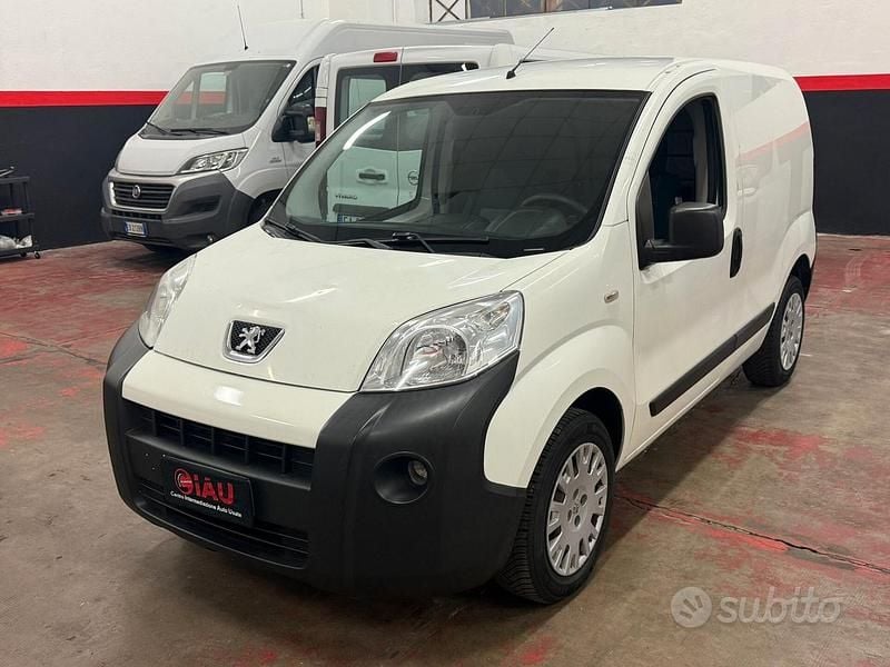 Usata Peugeot Bipper 80 CV (58 kW) 2017 Bianco Monovolume