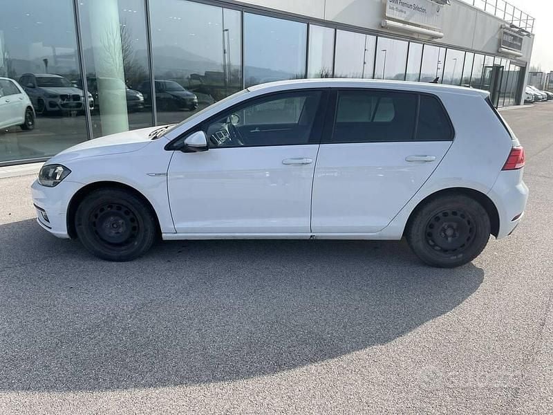 Usata VW Golf VII Highline 131 CV (96 kW) 2019 Bianco Berlina