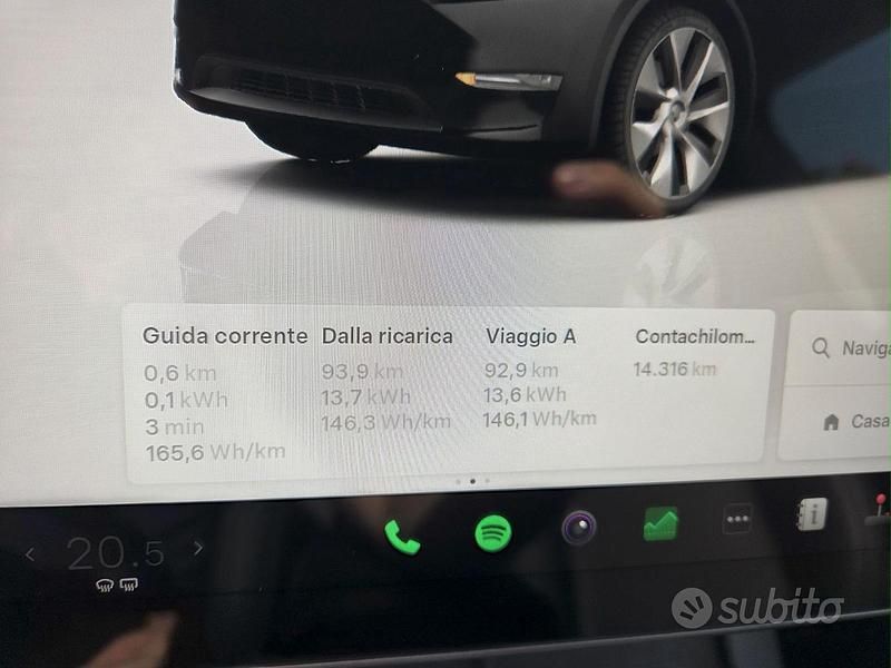 Usata Tesla Model Y RWD 250 kW (340 CV) 2024 Nero SUV