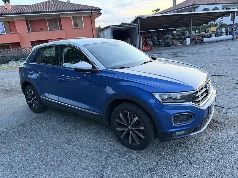 Usata VW T-Roc Style 150 CV (110 kW) 2018 Blu/azzurro SUV